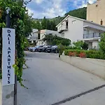 Apartments Dali