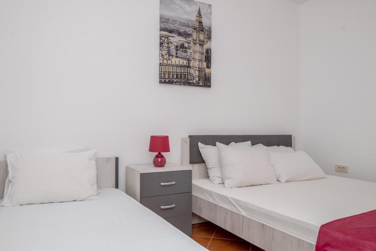 Dali Apartment